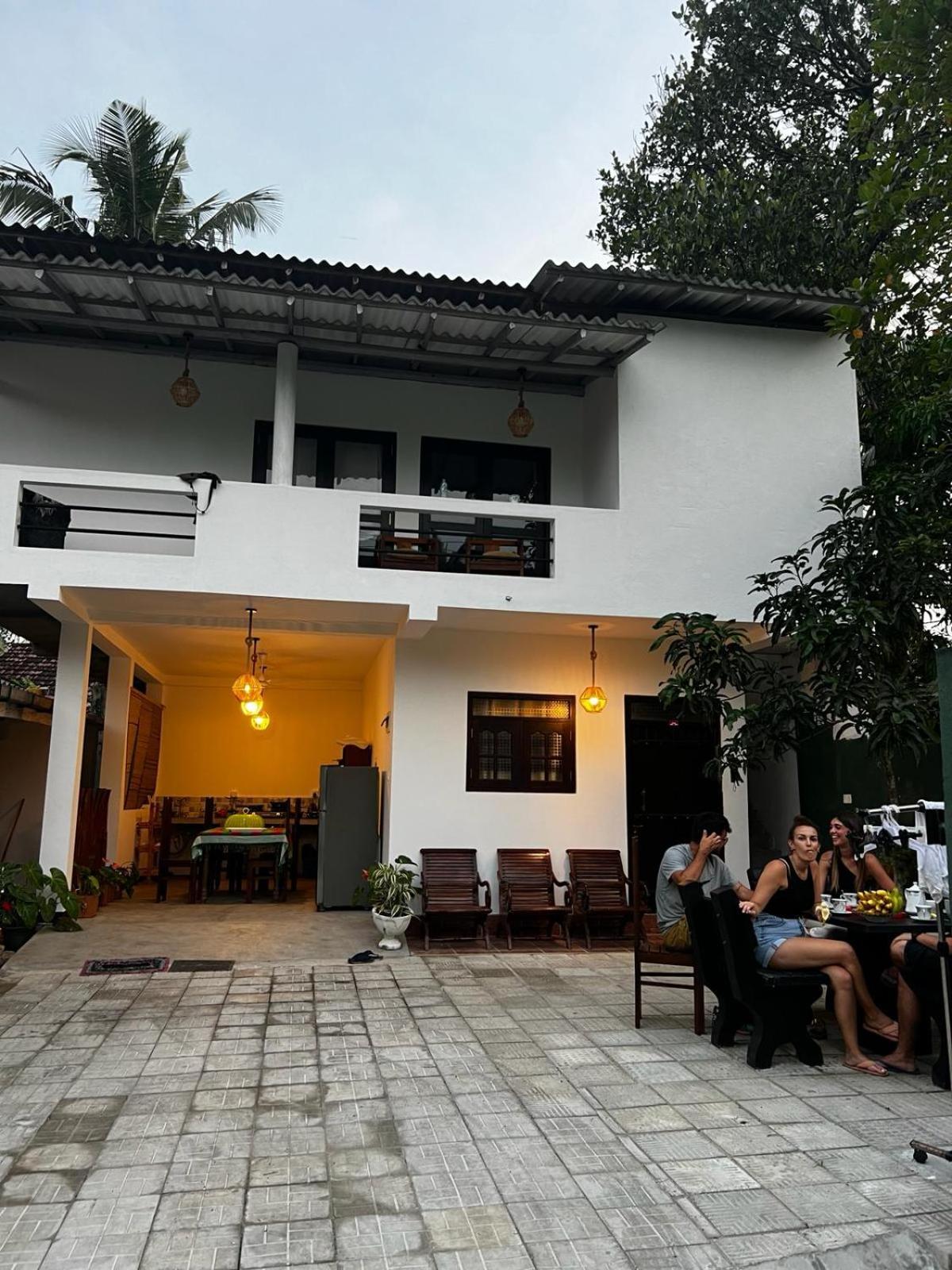 Little Villa Guest House 아항가마 외부 사진