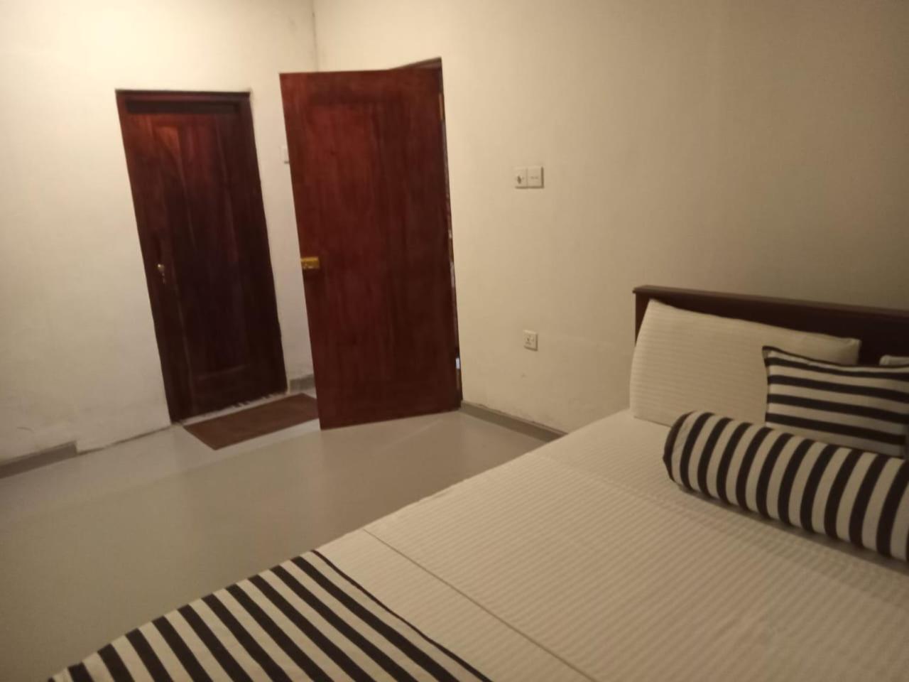 Little Villa Guest House 아항가마 외부 사진